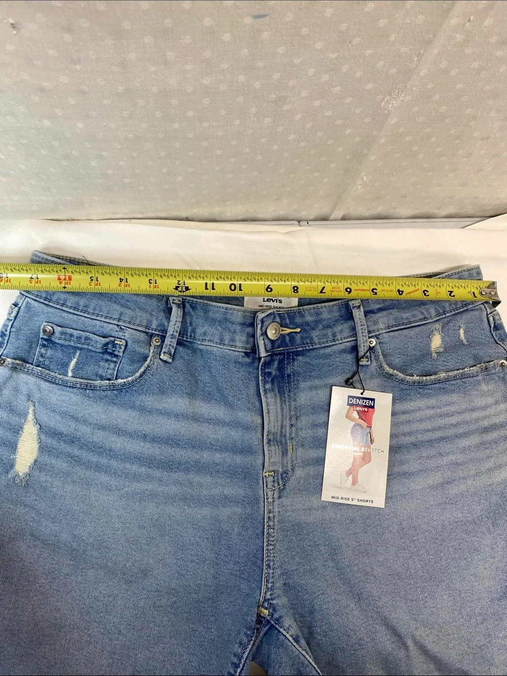 Denizen from Levi's Faded Blue Frayed Hem Distressed Jean Shorts Mid Rise - Picture 5 of 7